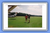 Links unser Pilot, Herr Gerbig 